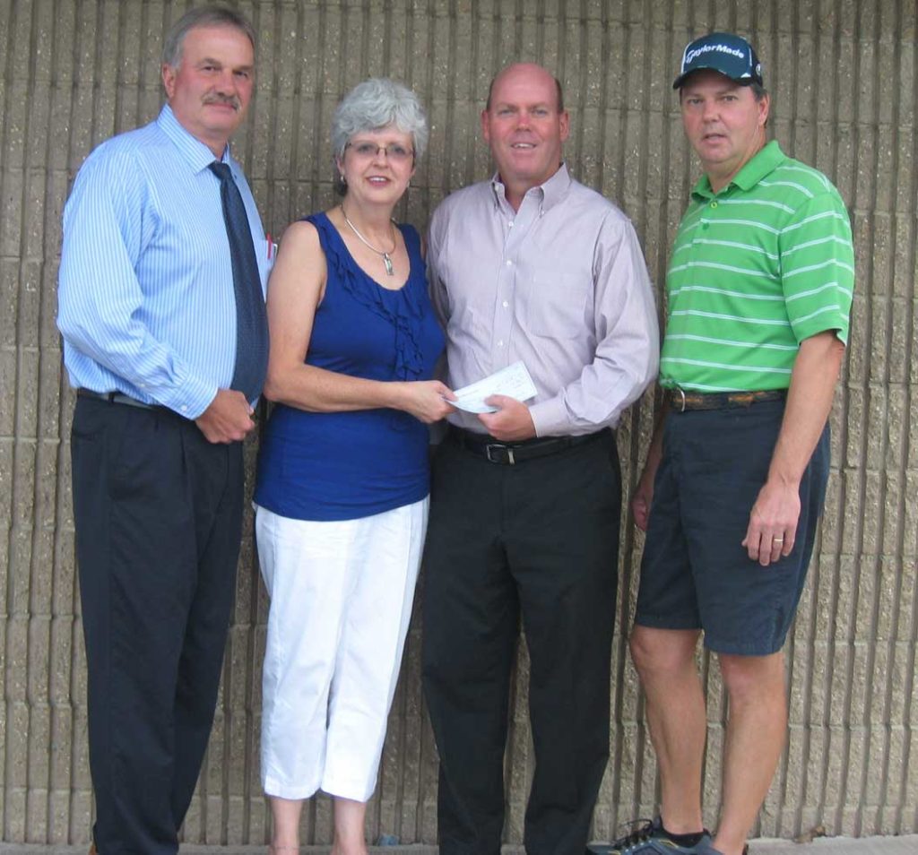 Scranton Municipal Men's Golf Association Supports Cancer Institute